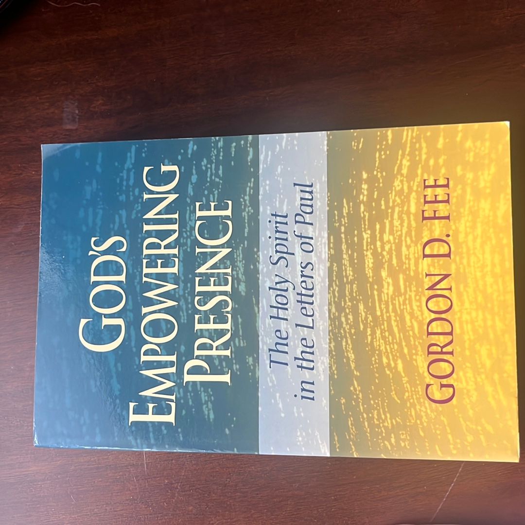 God's Empowering Presence by Gordon D. Fee, Paperback | Pangobooks