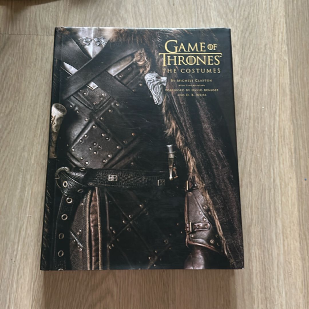 Game of Thrones: the Costumes, the Official Book from Season 1 to Season 8