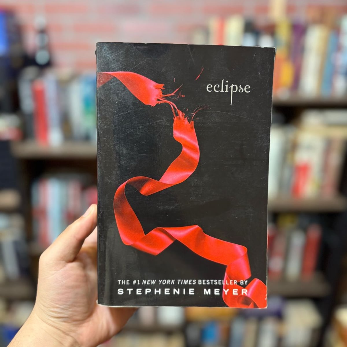 Eclipse by Stephenie Meyer, Paperback | Pangobooks