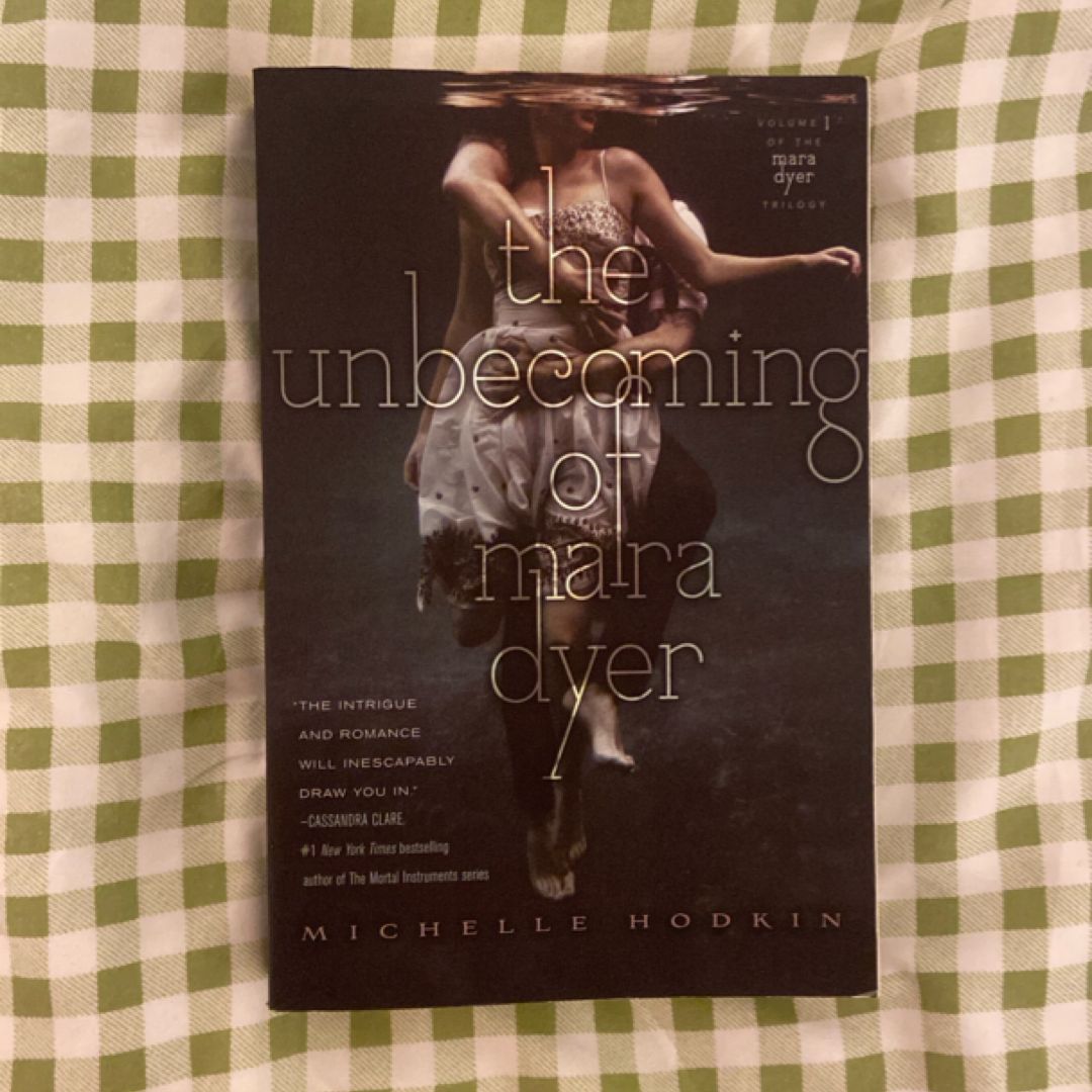 The Unbecoming of Mara Dyer