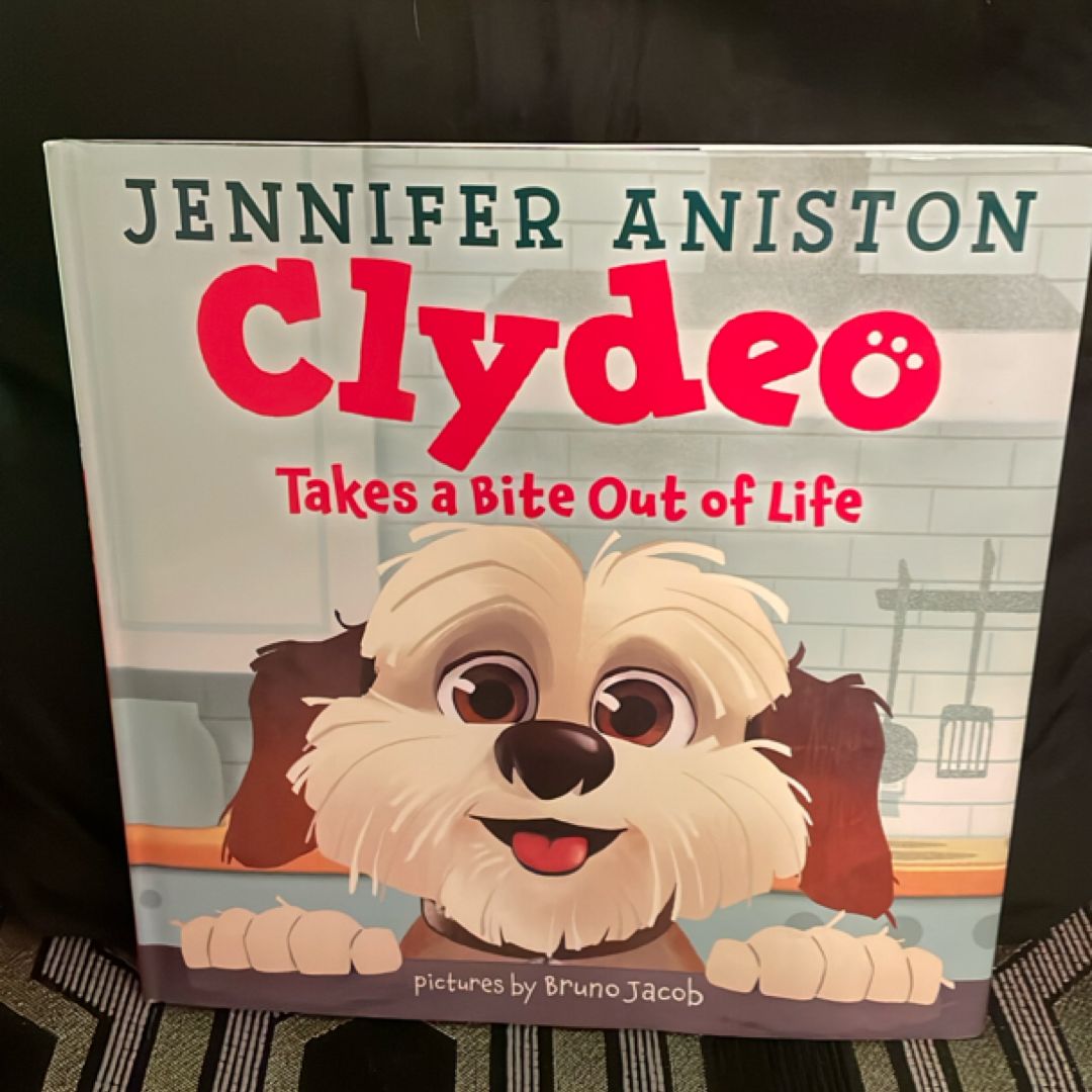 Clydeo Takes a Bite Out of Life