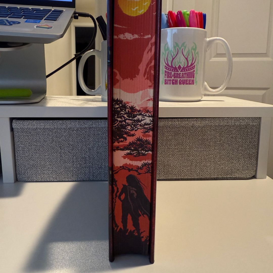 Five Broken Blades (Deluxe Limited Edition)