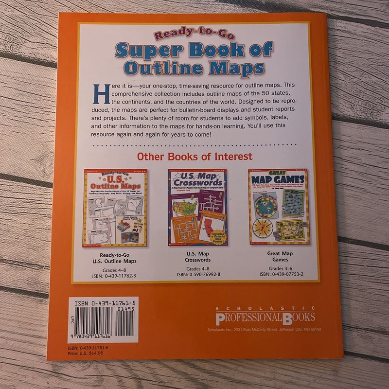 Super Book of Outline Maps by Scholastic, Inc. Staff