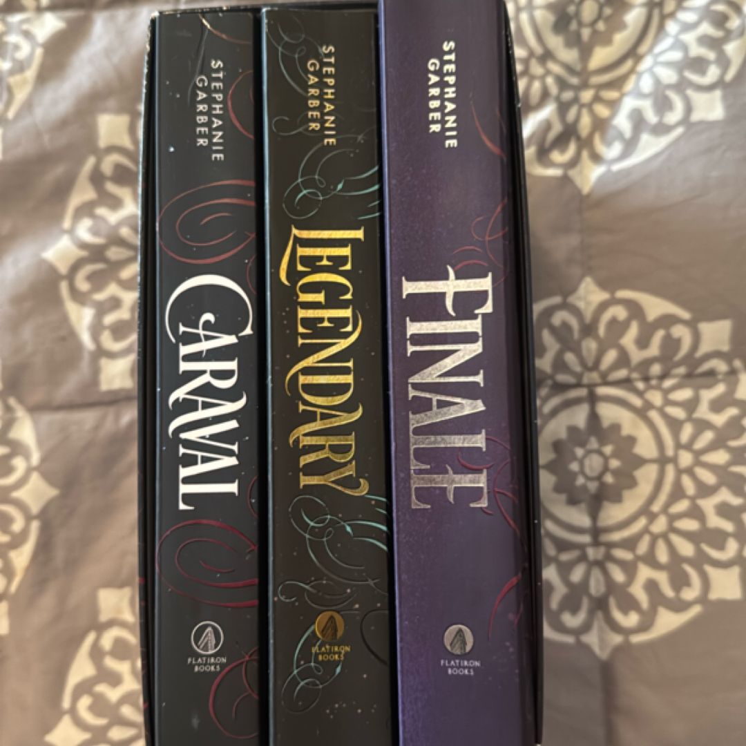 Caraval Paperback Boxed Set