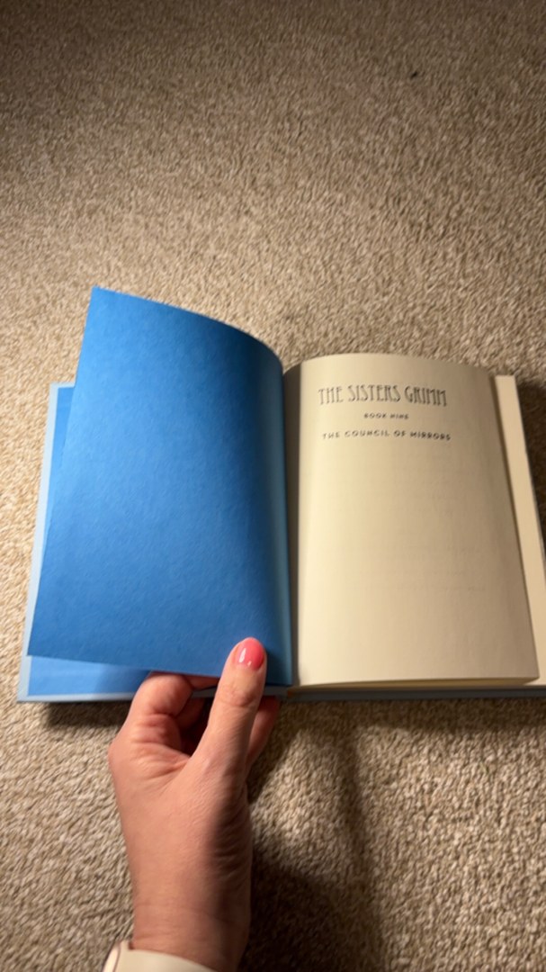 Council of Mirrors (Sisters Grimm #9)