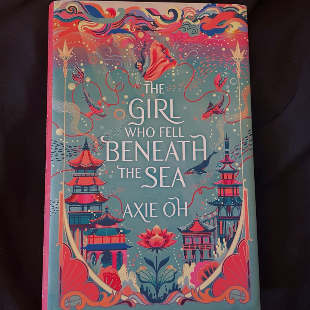 The Girl Who Fell Beneath the Sea (Fairyloot Signed Exclusice Edition)