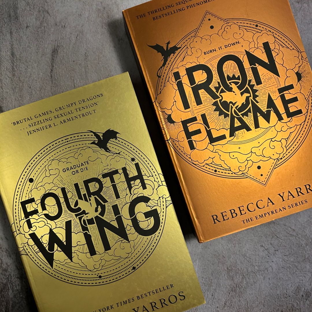 Fourth Wing & Iron Flame **PAPERBACKS**