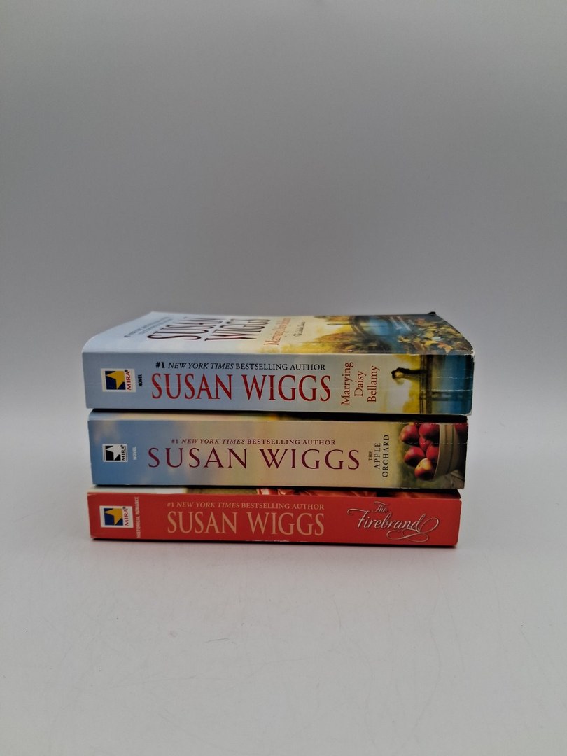 Susan Wiggs Bundle of 3 PB