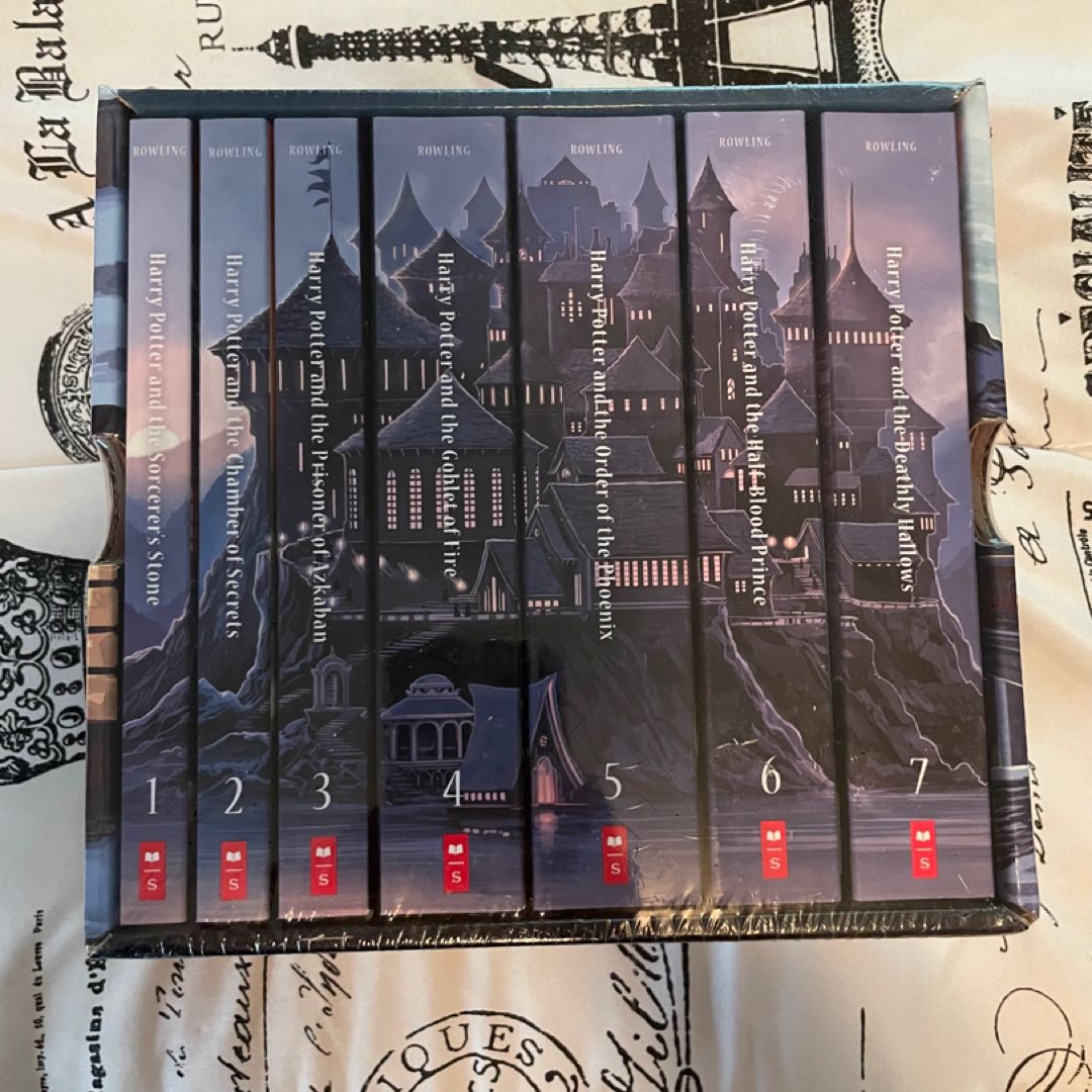 Harry Potter Paperback Boxset #1-7