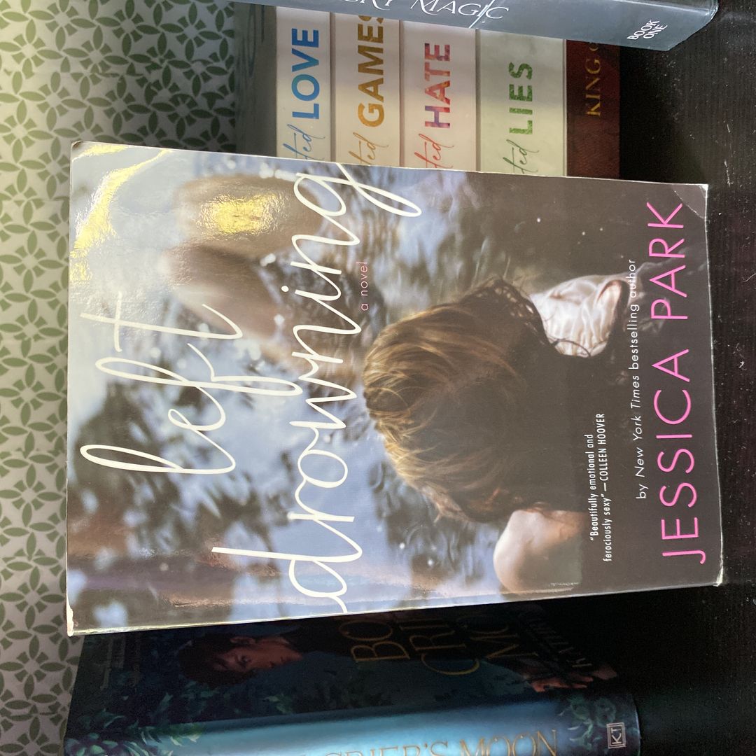 Sale image for 252ee468-6a1e-4ba4-a69e-d861af8997fc-2QQgP0z86WeGrcwxdxgXiAG3m4l2