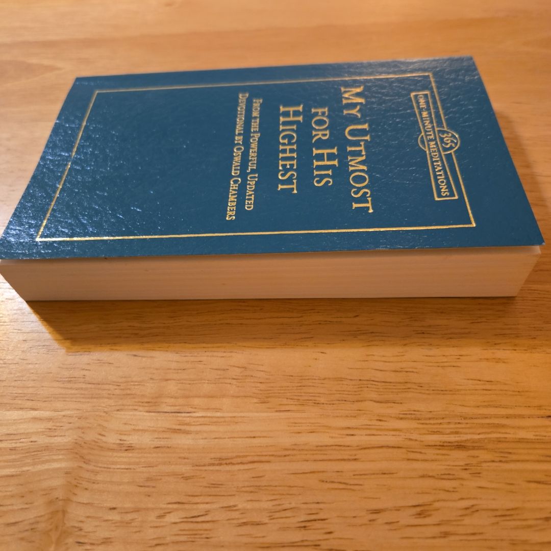 My Utmost for His Highest by Oswald Chambers, Paperback | Pangobooks