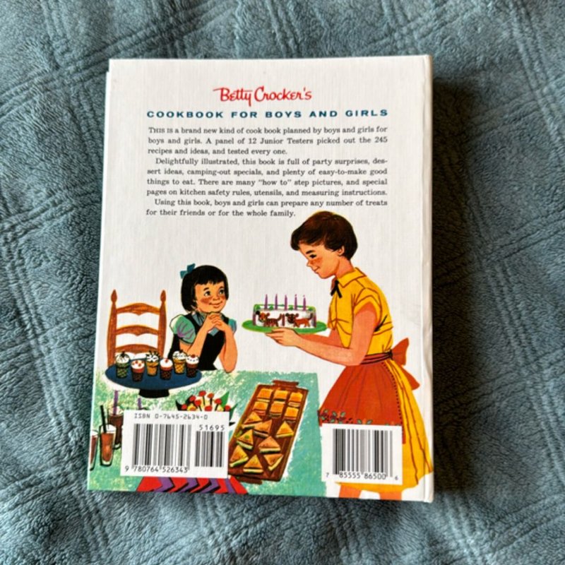 Betty Crocker's Cook Book for Boys and Girls, Facsimile Edition
