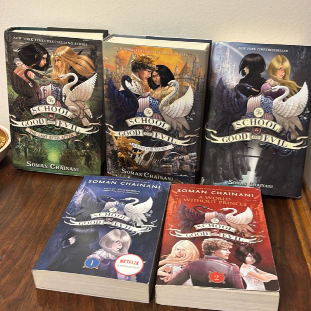 The School for Good and Evil book bundle