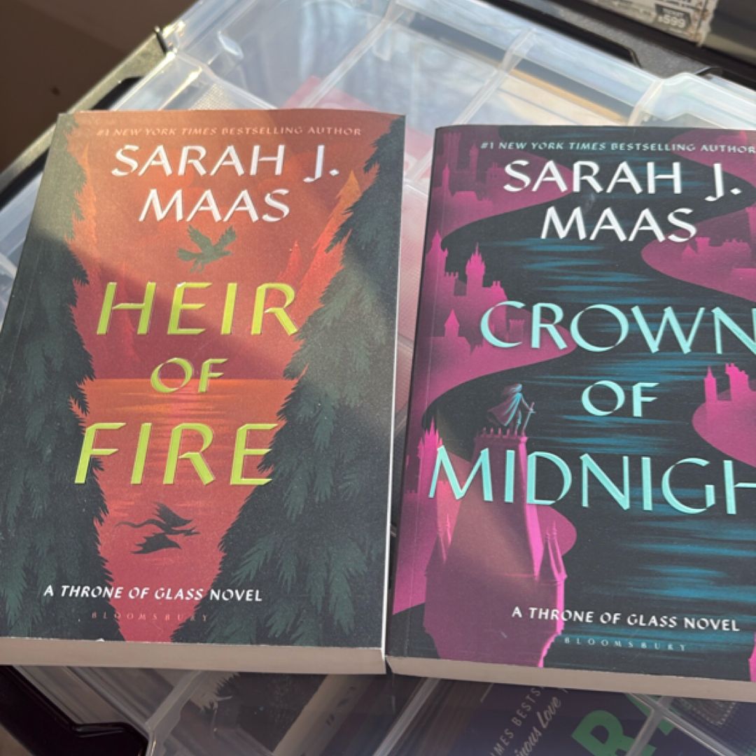 Crown of Midnight/ Heir of Fire