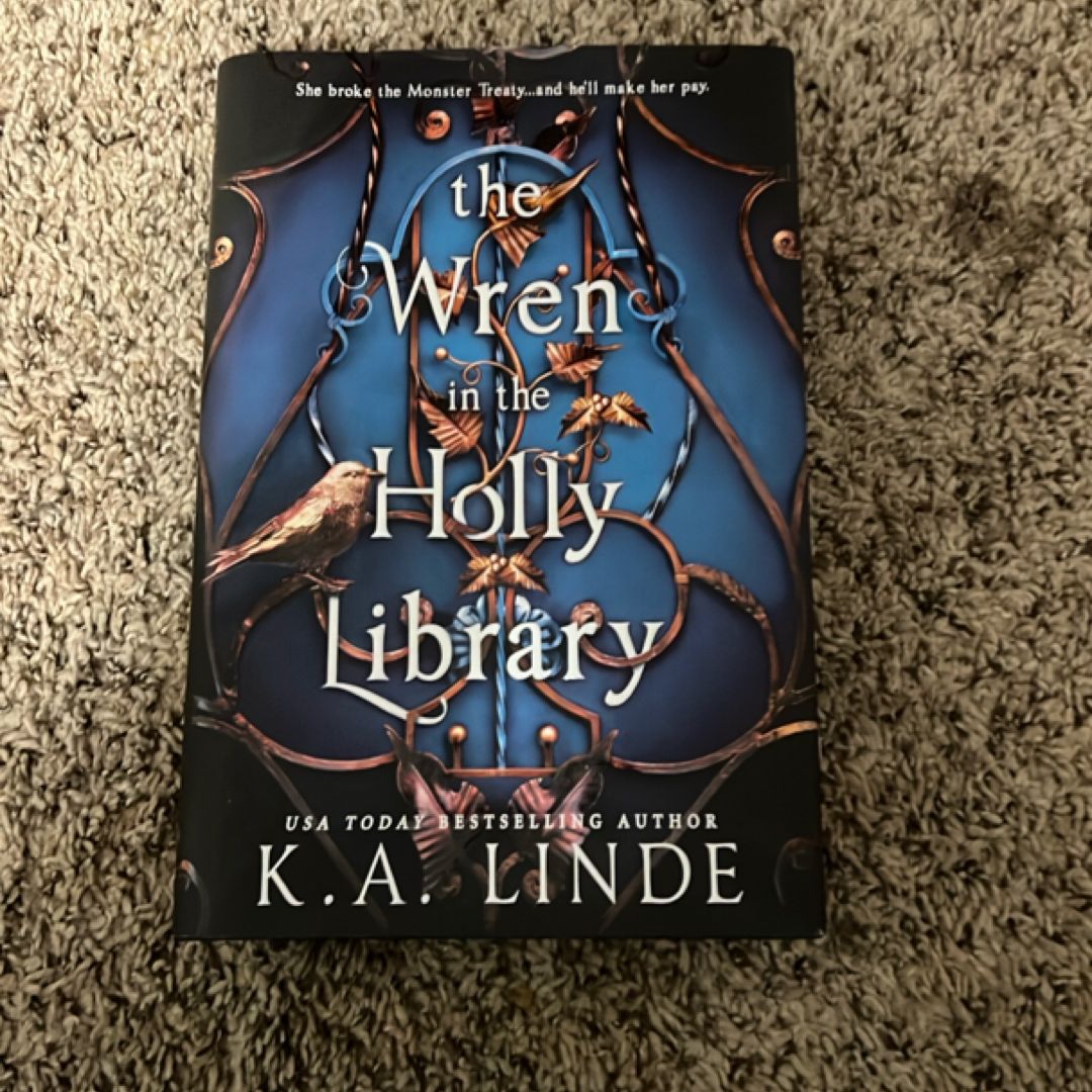 The Wren in the Holly Library (Deluxe Limited Edition)