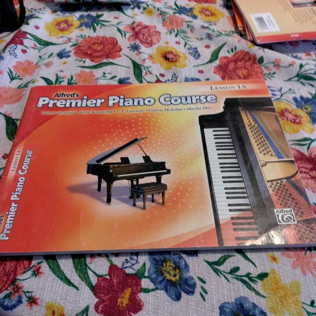 Premier Piano Course Lesson Book, Bk 1A