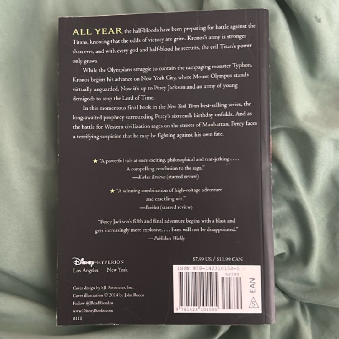 Percy Jackson and the Olympians 5 Book Paperback Boxed Set (new Covers W/poster)