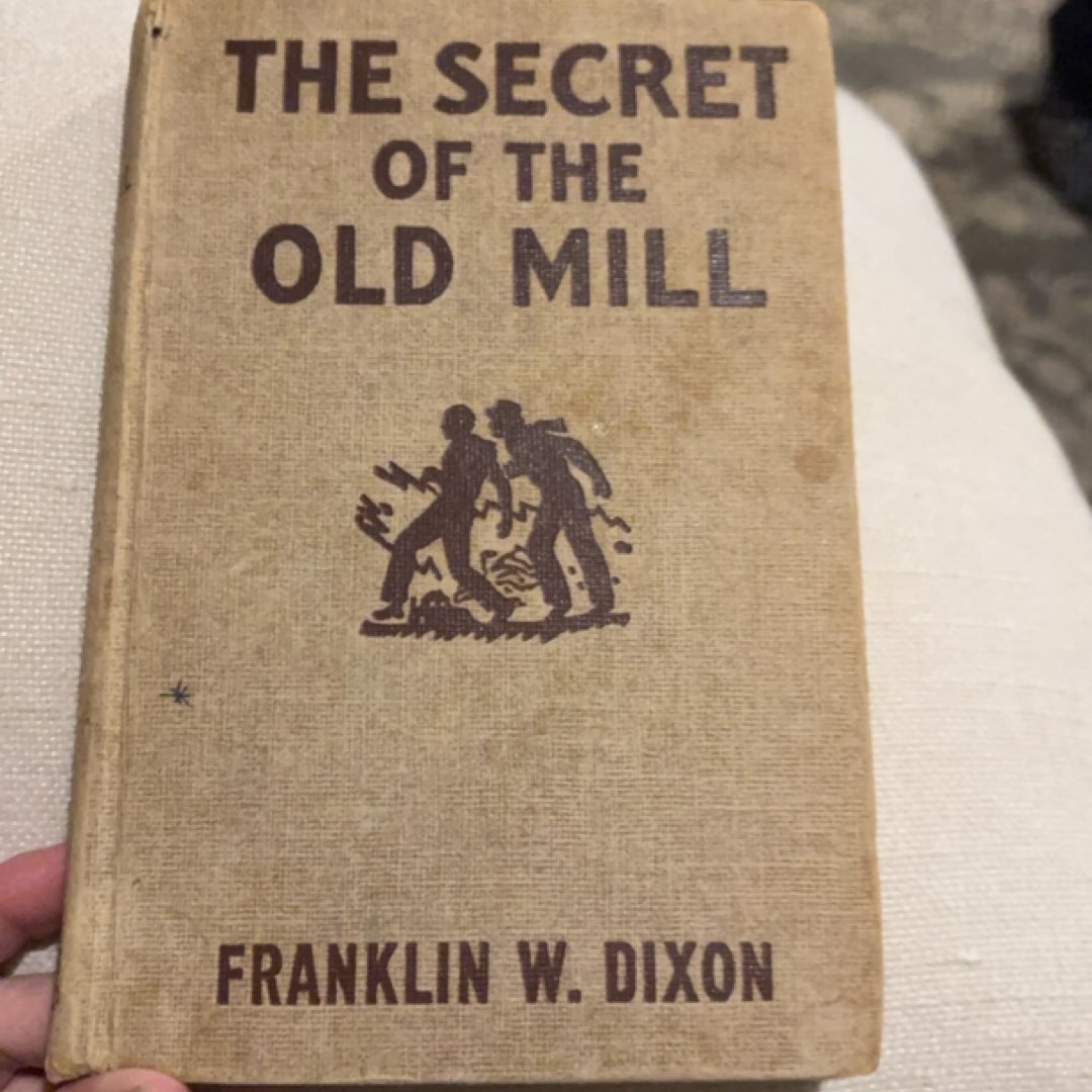 The Secret of the Old Mill (Hardy Boys, Book 3)