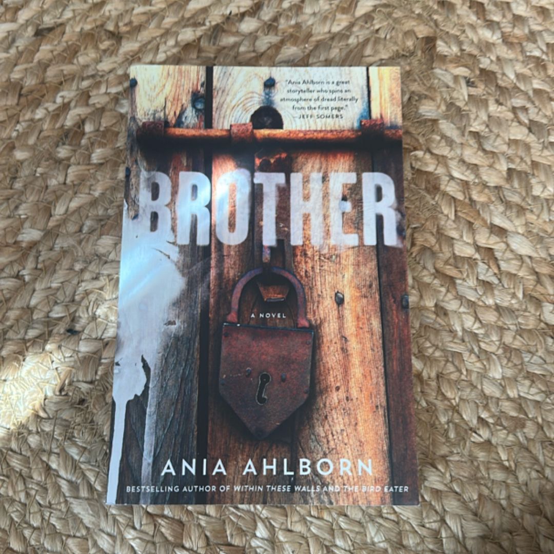 Sale image for 31ec8a99-561d-4966-b898-a1626c158589-XdCc69mMWxMoKOrxL45Obt6hKhj1