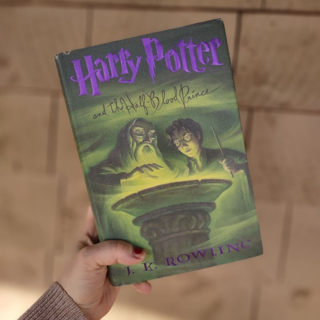 Harry Potter and the Half-Blood Prince (Harry Potter, Book 6)