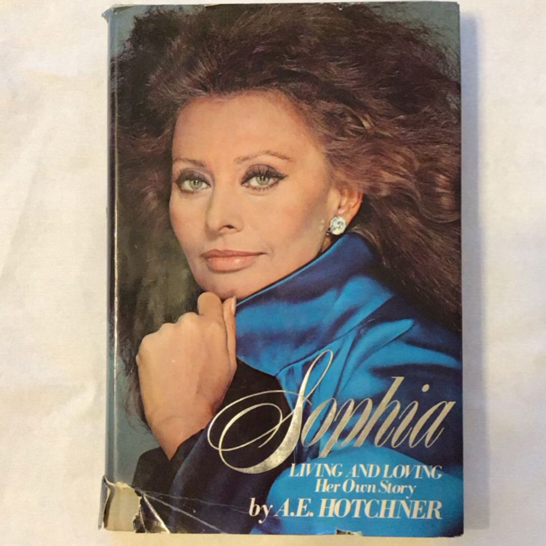 Sophia Living and Loving