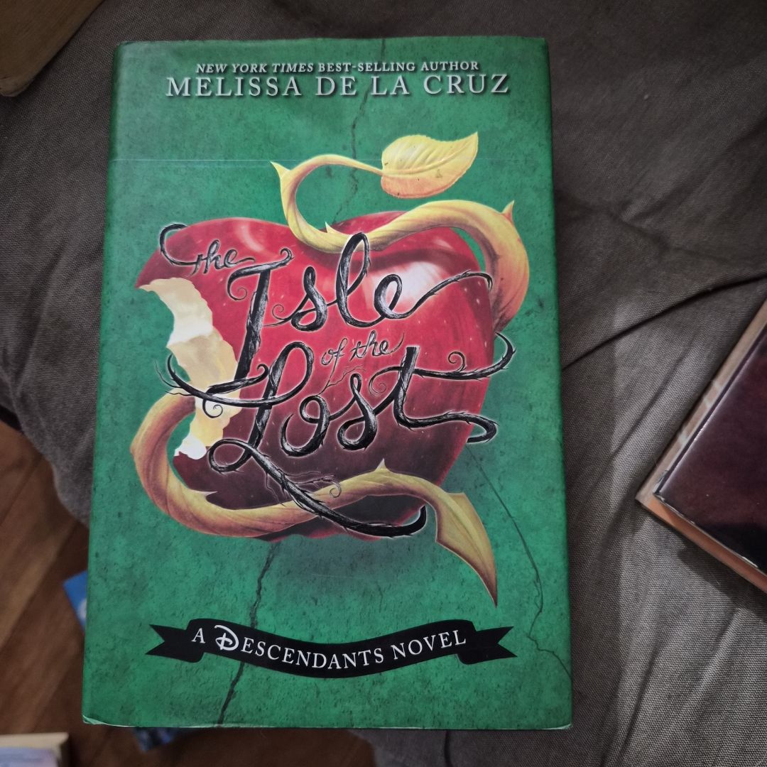 The Isle of the Lost (a Descendants Novel, Vol. 1)