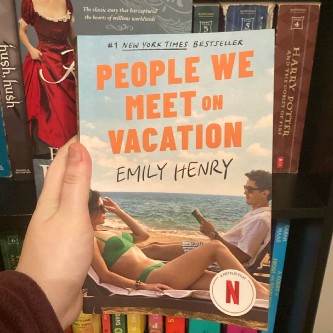 People We Meet on Vacation: Collector's Edition (Netflix Tie-In)
