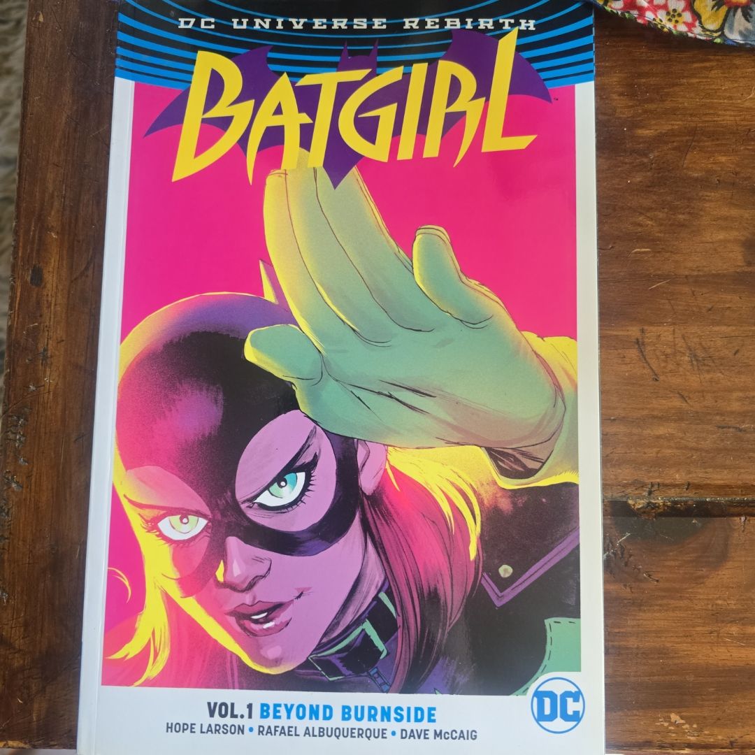 Batgirl Vol 1 Beyond Burnside