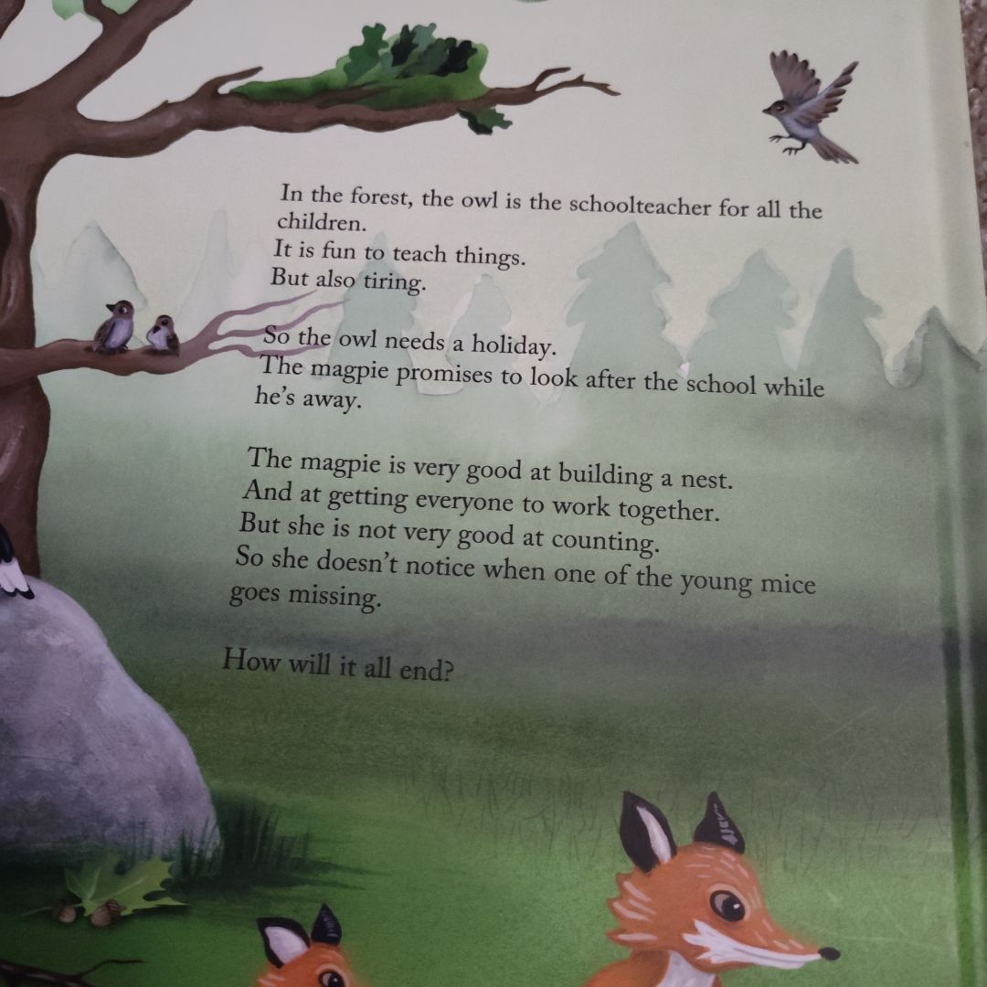 The Owl Goes on Holiday