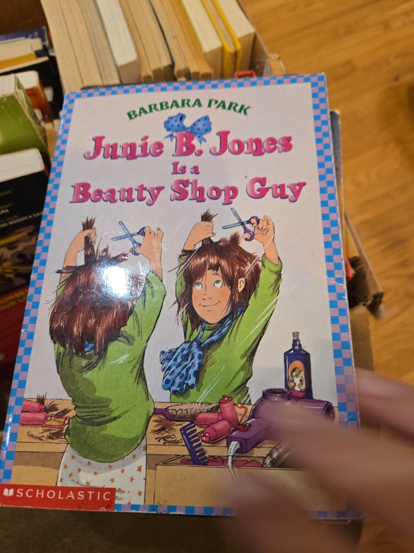 Junie B. Jones Is a Beauty Shop Guy