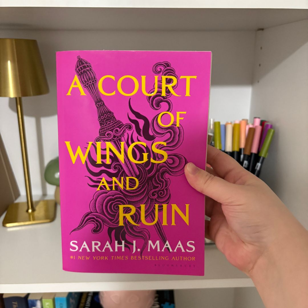 A Court of Wings and Ruin
