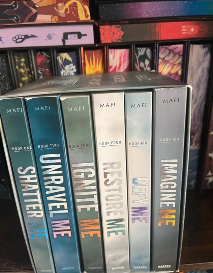 Shatter Me Series 6-Book Box Set