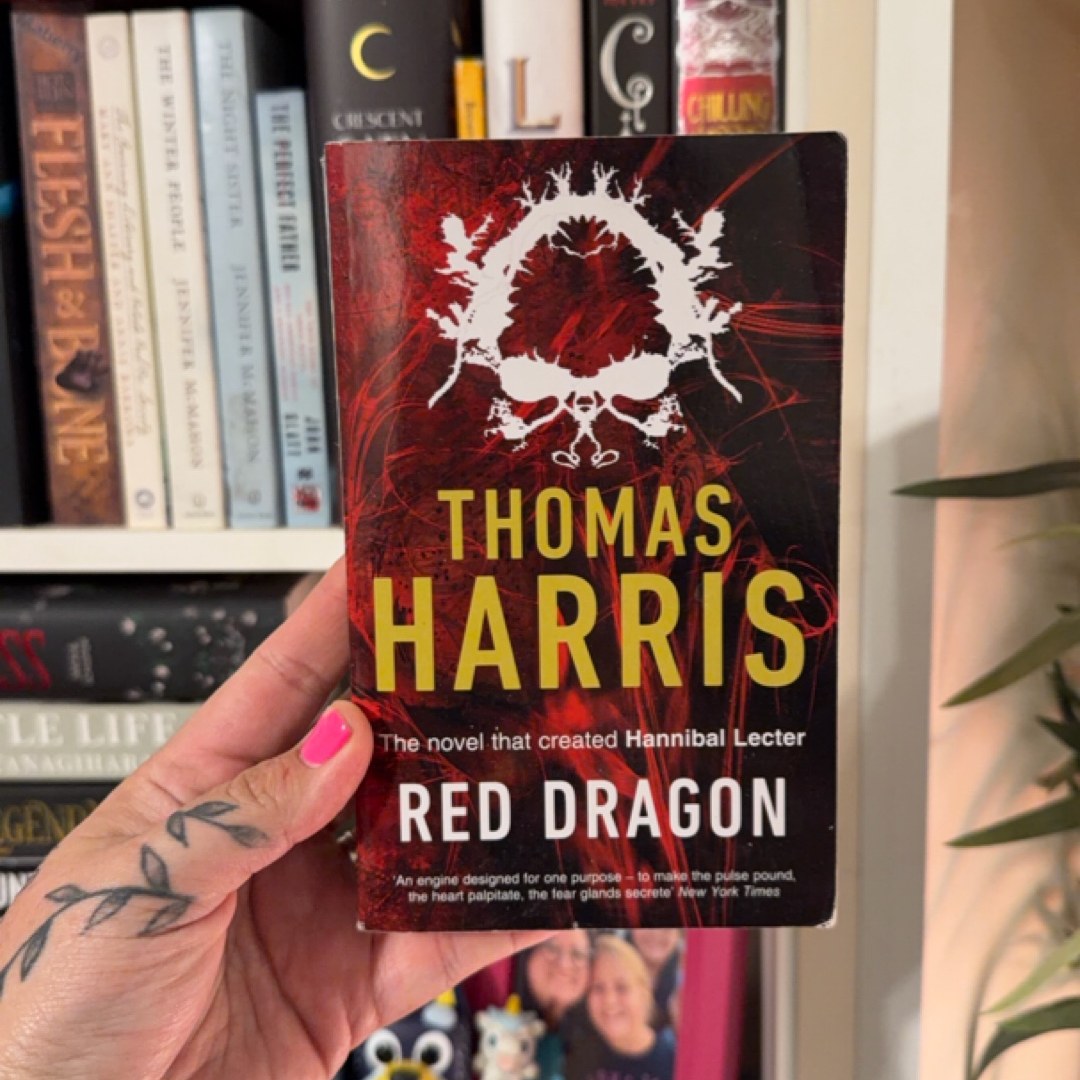 Red Dragon (Hannibal Lecter Book 1)
