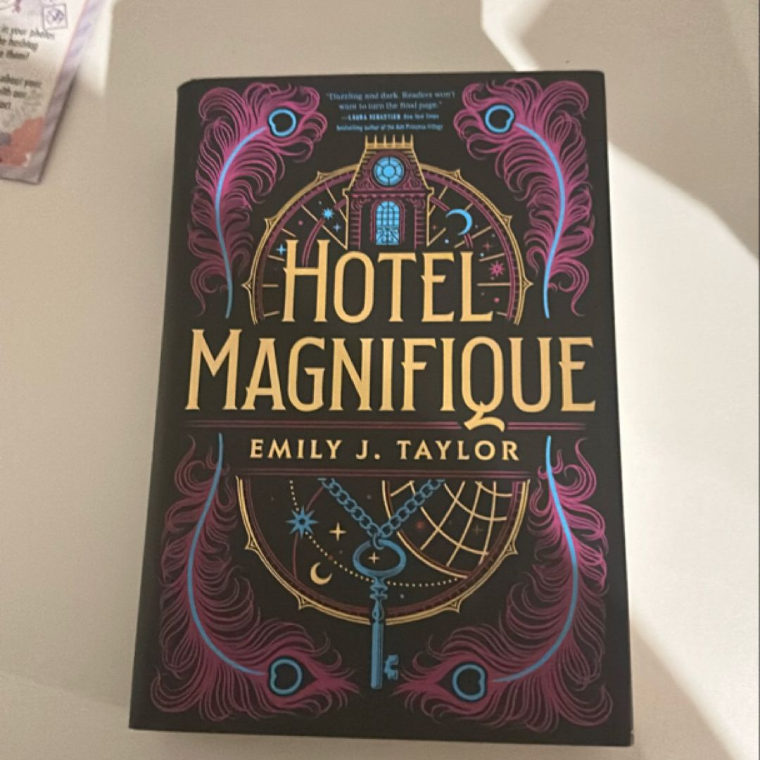 Hotel Magnifique