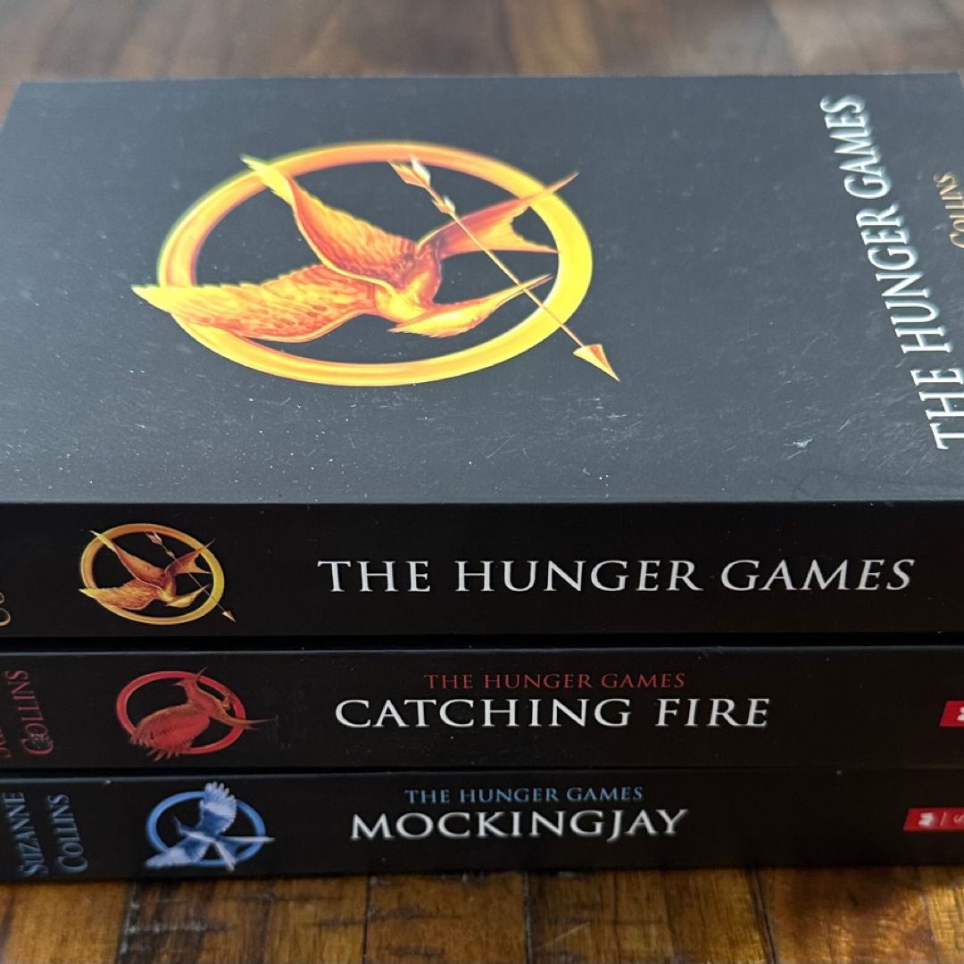 NEW The Hunger Games Trilogy