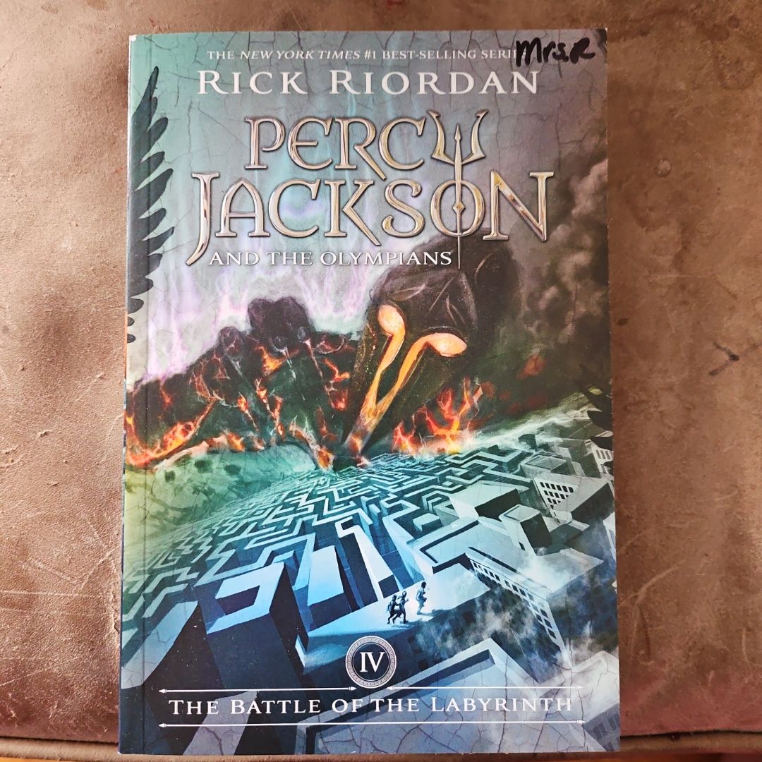 The Battle of the Labyrinth (Percy Jackson and the Olympians, Book Four)