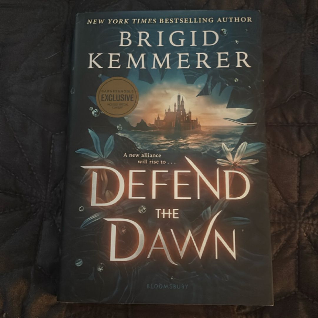 Defend The Dawn (b&n Exclusive Edition)