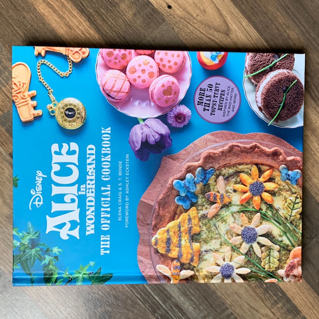 Alice in Wonderland: the Official Cookbook