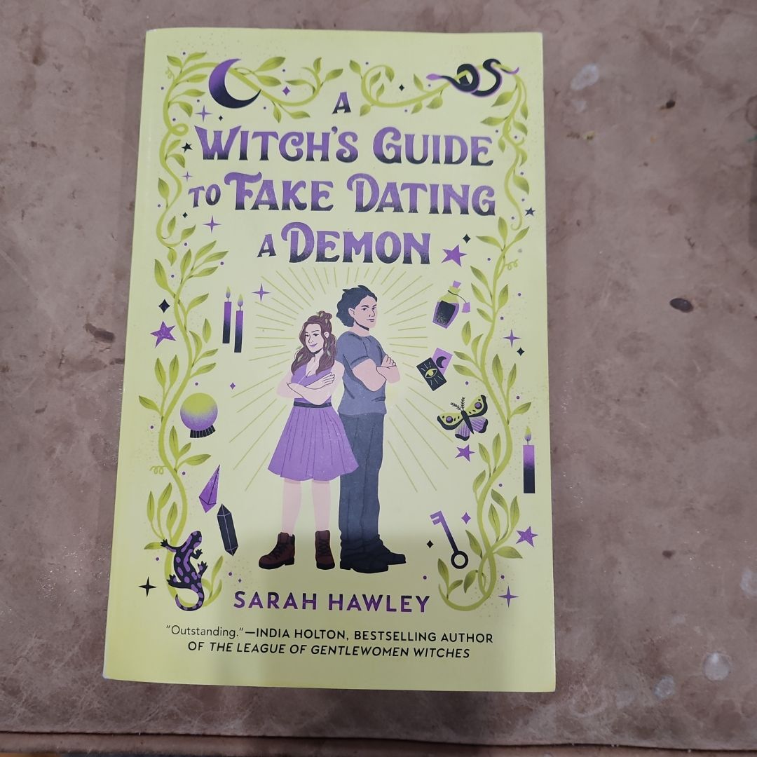 A Witch's Guide to Fake Dating a Demon