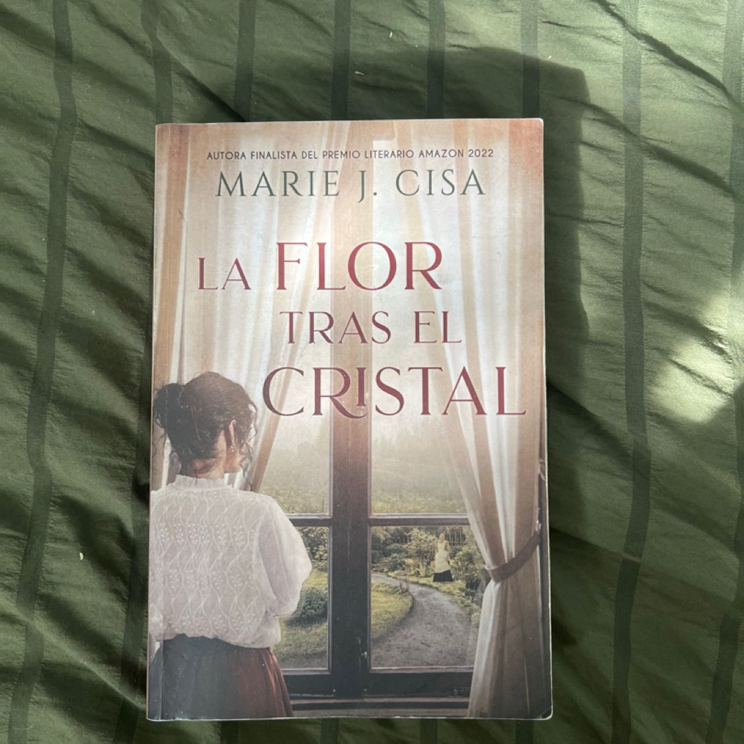 La Flor Tras el Cristal