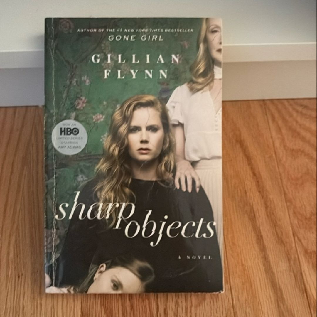 Sharp Objects (Movie Tie-In)