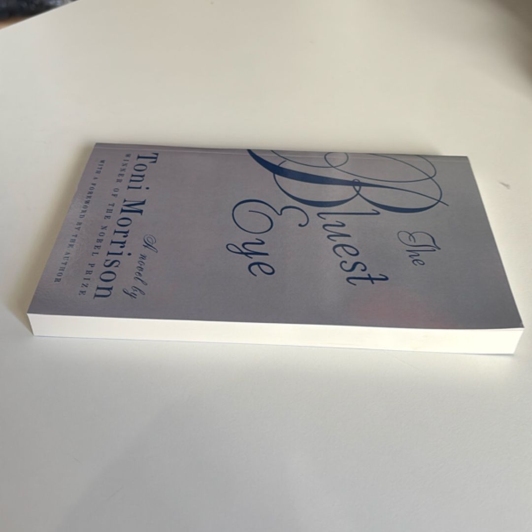 The Bluest Eye by Toni Morrison, Paperback | Pangobooks