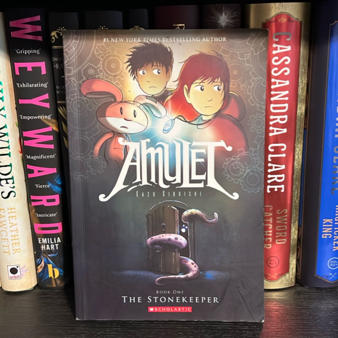 Amulet The Stonekeeper