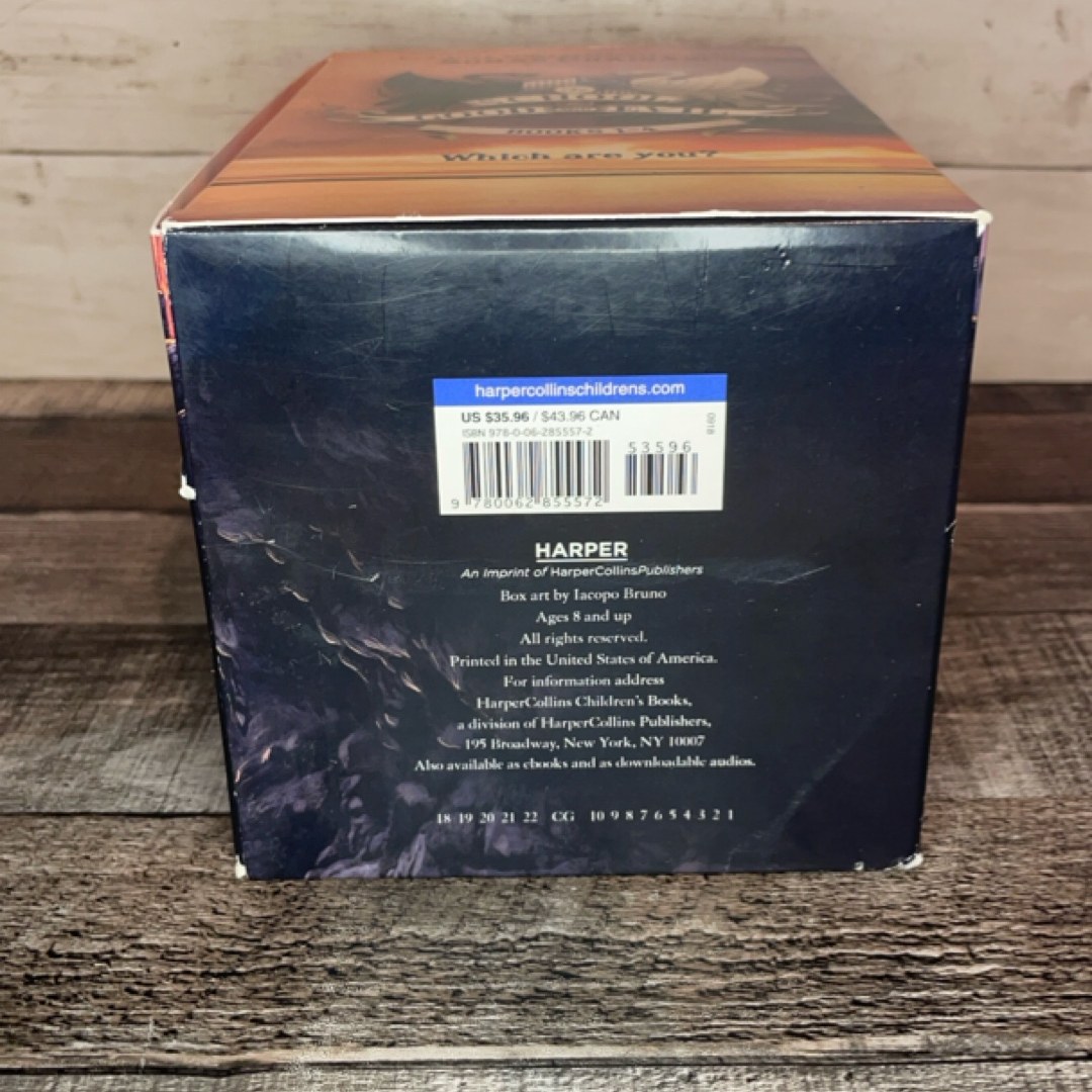 The School for Good and Evil Books 1-4 Paperback Box Set