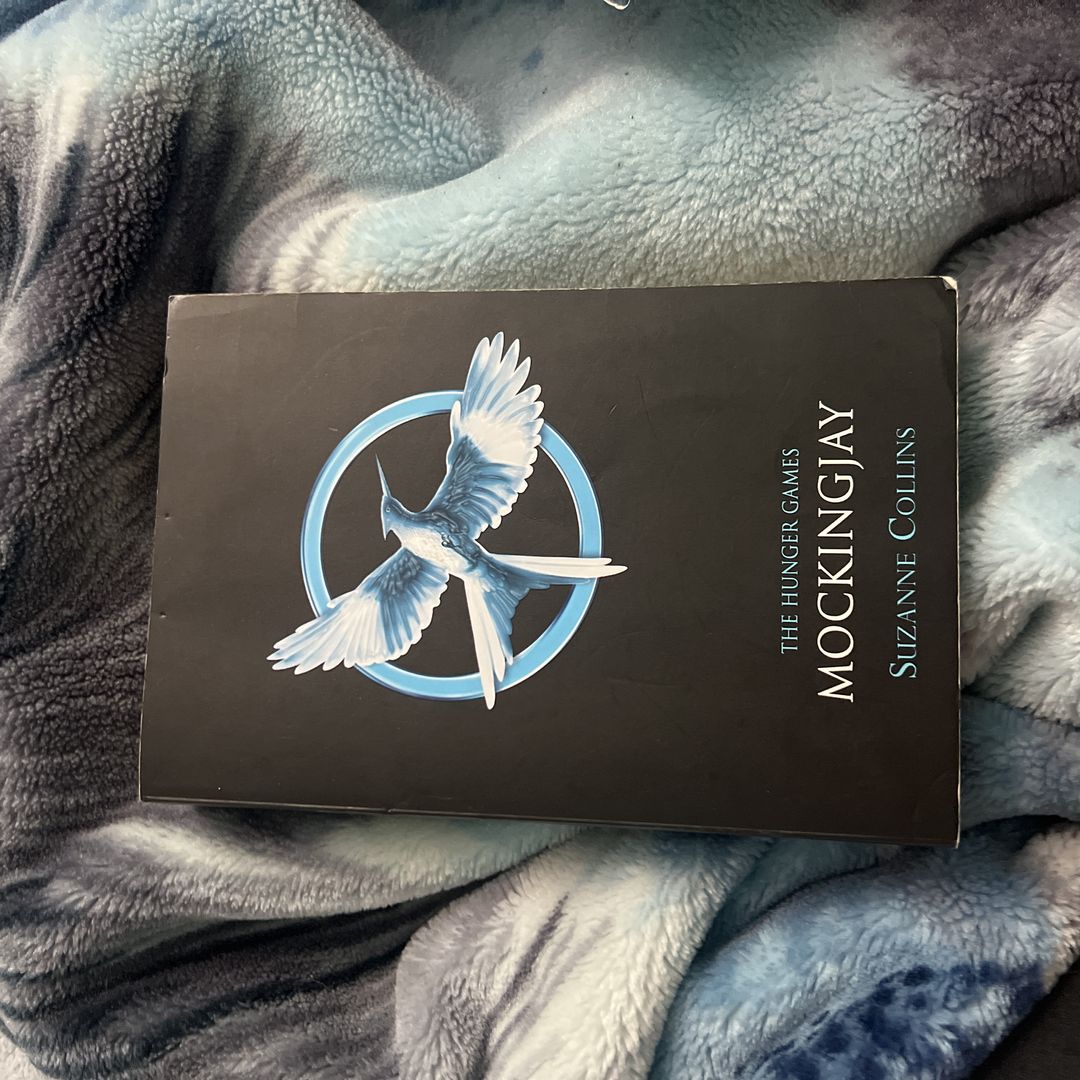 Mockingjay by Suzanne Collins, Paperback | PangoBooks