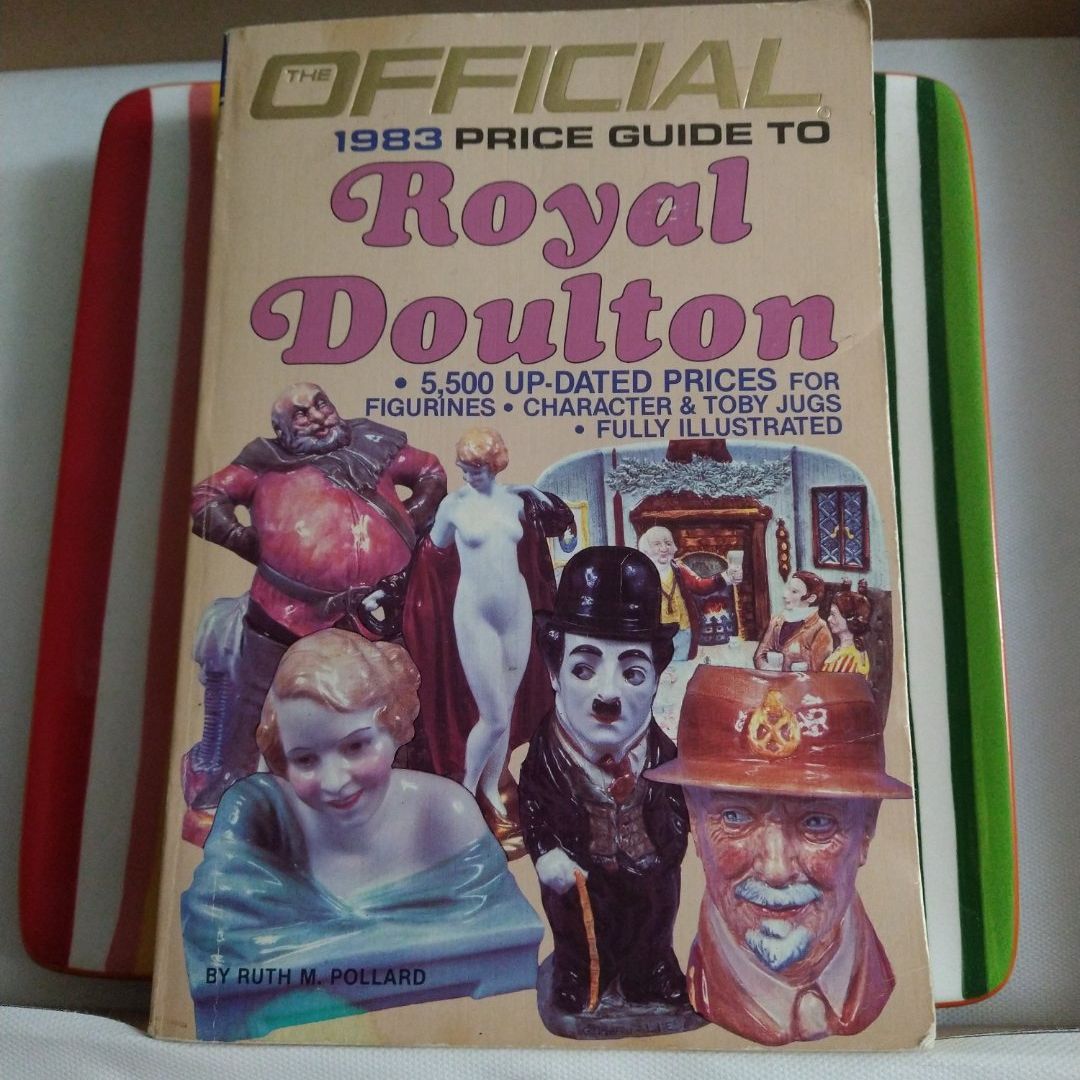The Official Price Guide to Royal Doulton