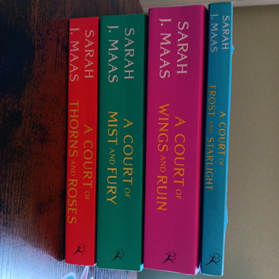 A Court of Thorns and Roses