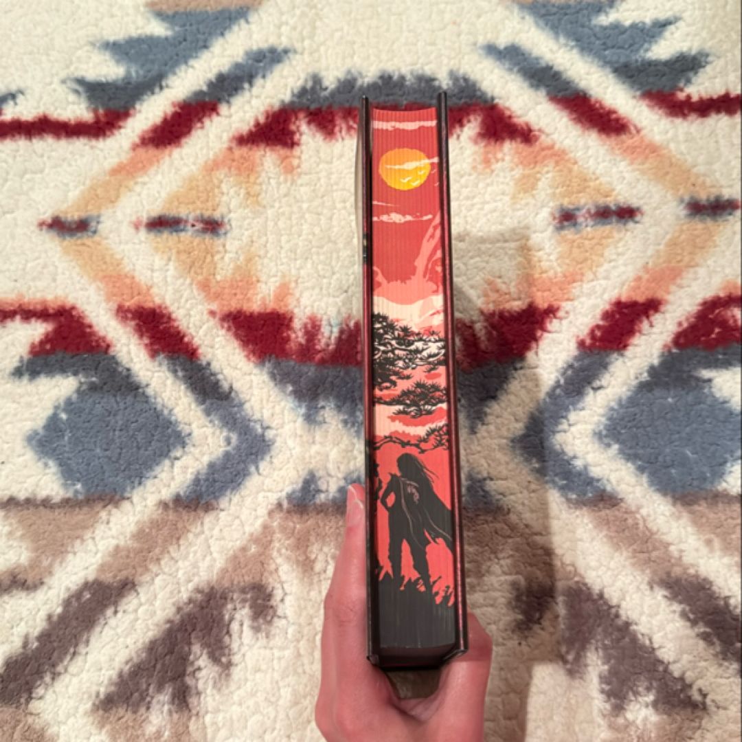 Five Broken Blades (Deluxe Limited Edition) [Sprayed edges]