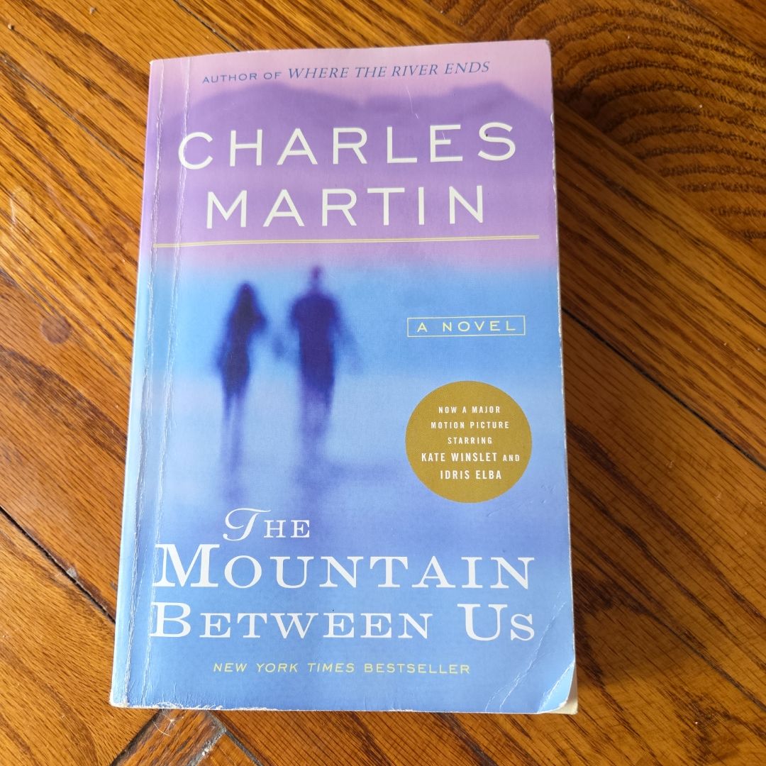 The Mountain Between Us (Movie Tie-In)
