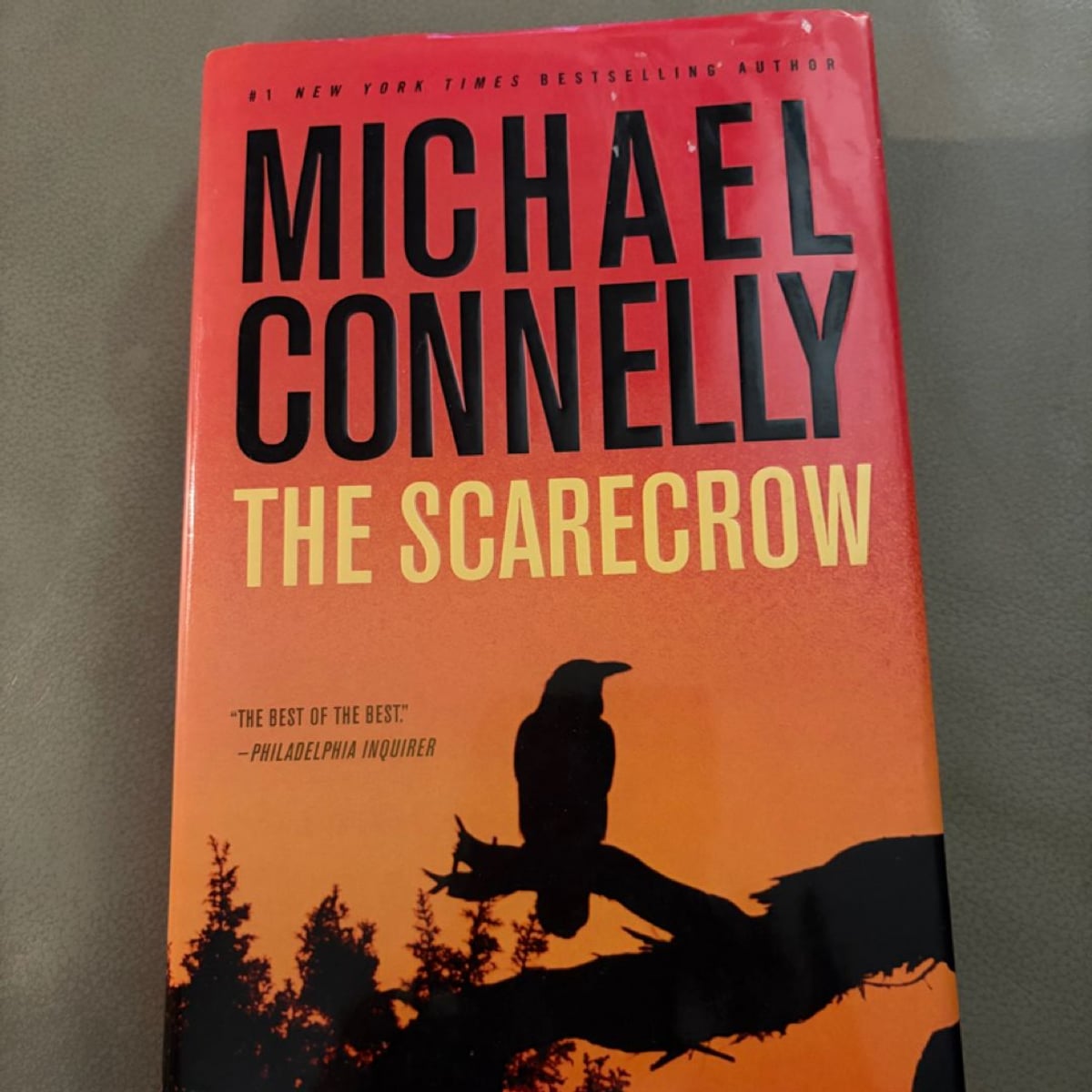 The Scarecrow by Michael Connelly, Hardcover | Pangobooks